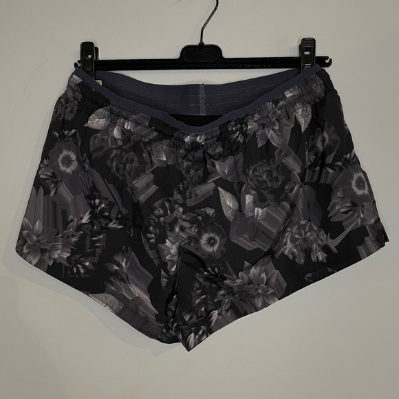 NIKE Pro-Fit Sport Shorts - Picture 2 of 2